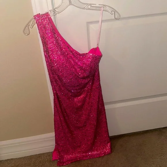 sophia thomas | Dresses | Hot Pink Homecoming Dress | Poshmark sophia thomas | Dresses | Hot Pink Homecoming Dress | Poshmark